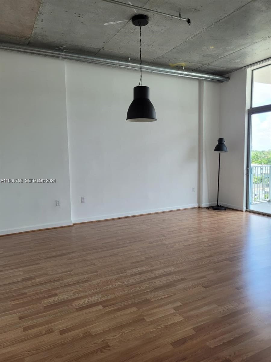 THE LOFTS AT HOLLYWOOD ST · #501 in Hollywood - Photo 11
