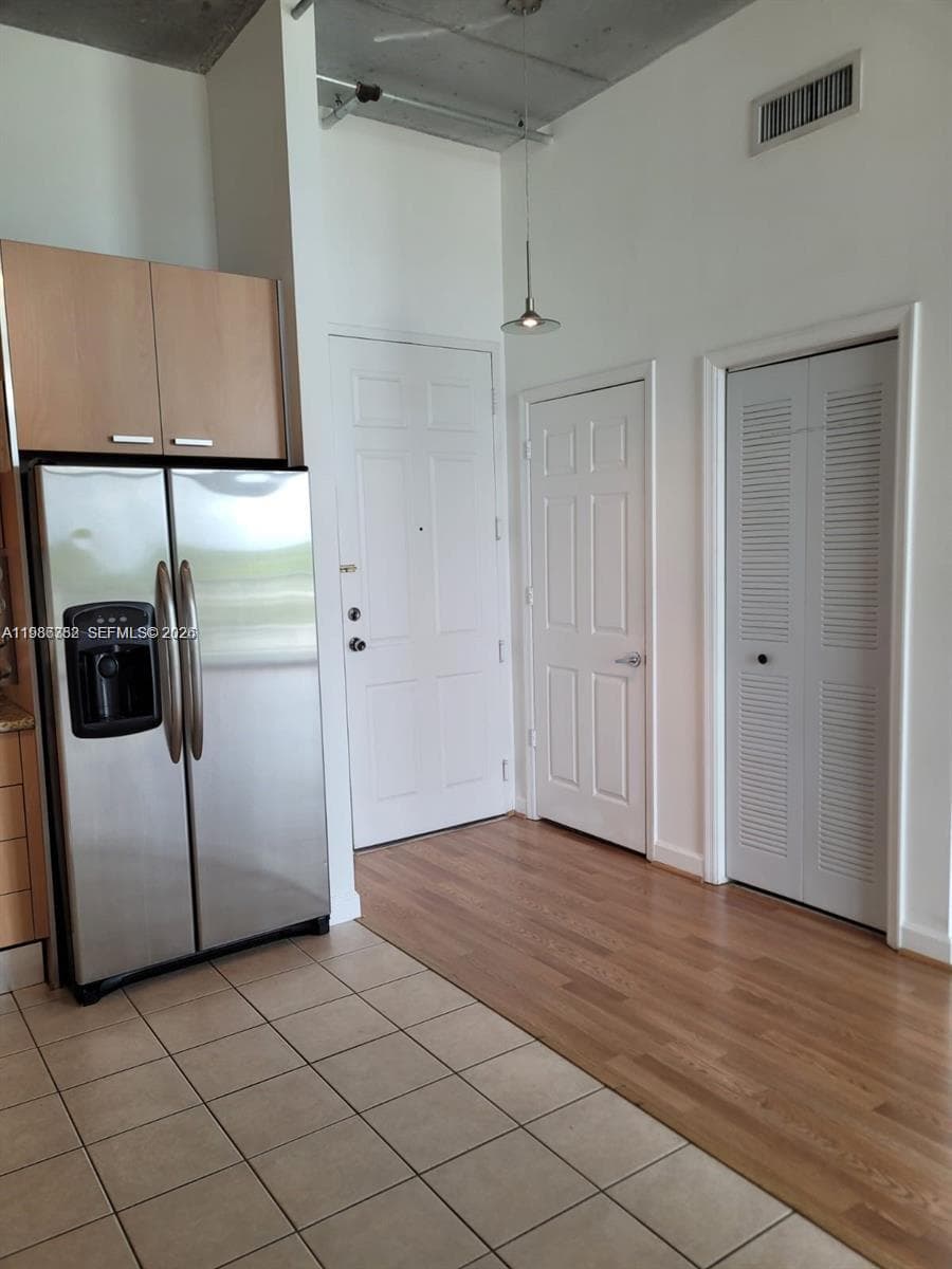 THE LOFTS AT HOLLYWOOD ST · #501 in Hollywood - Photo 8
