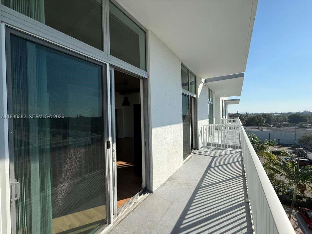 THE LOFTS AT HOLLYWOOD ST · #501 in Hollywood - Photo 25