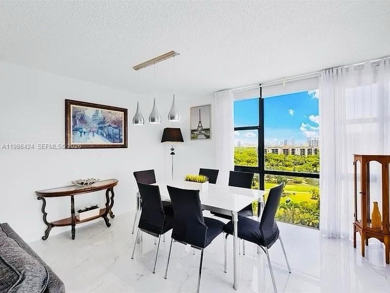 Coronado Condominium · #1023 in Aventura - Photo 3