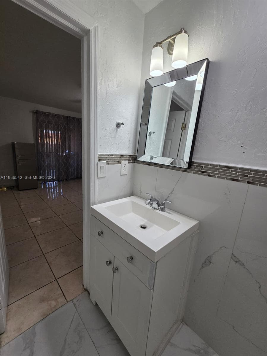 28021 SW 142nd Ct #0 photo 4