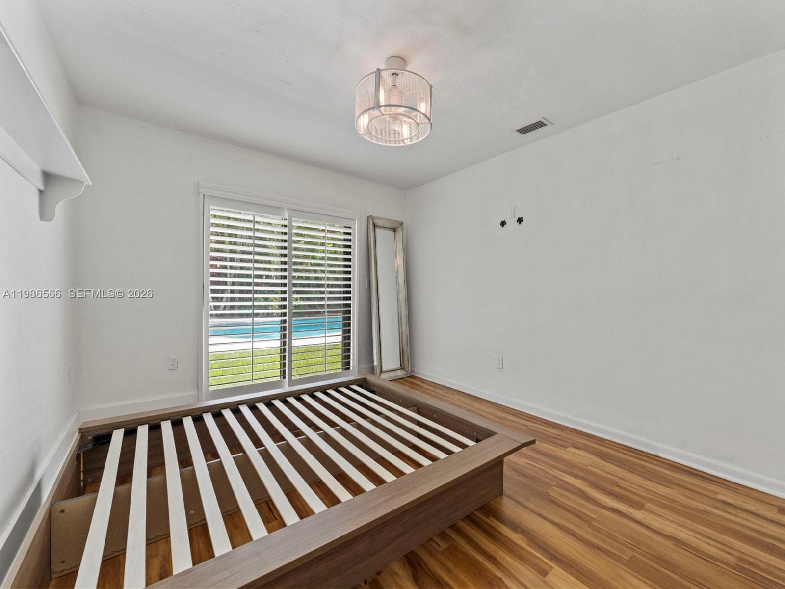 9020 SW 187th Ter photo 16