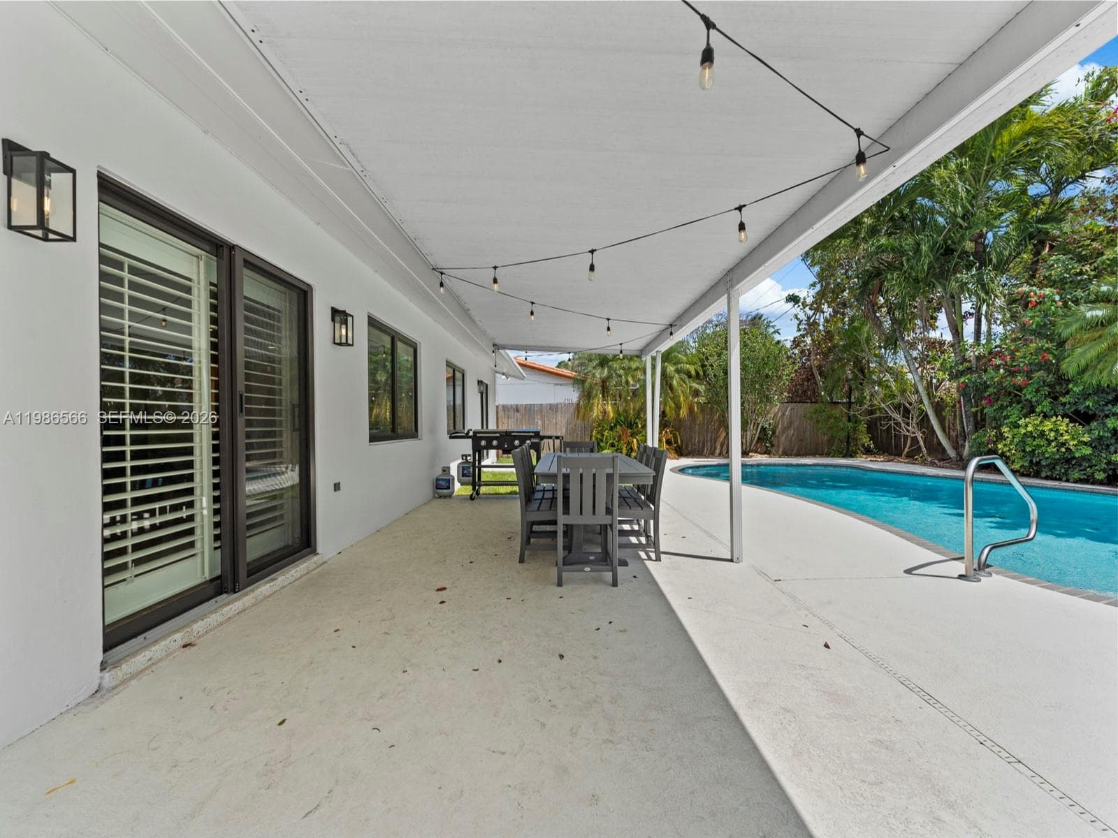 9020 SW 187th Ter photo 31