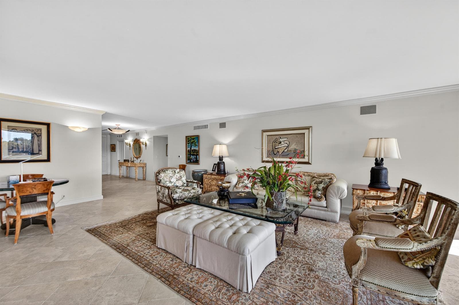 08-5500-Collins-Ave-LPG