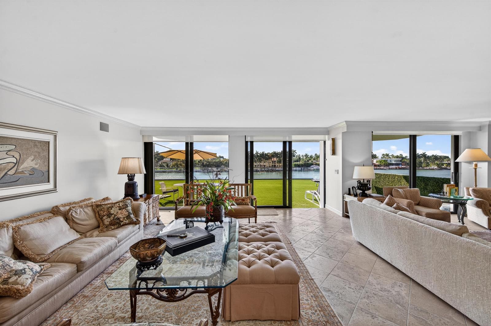 17-5500-Collins-Ave-LPG