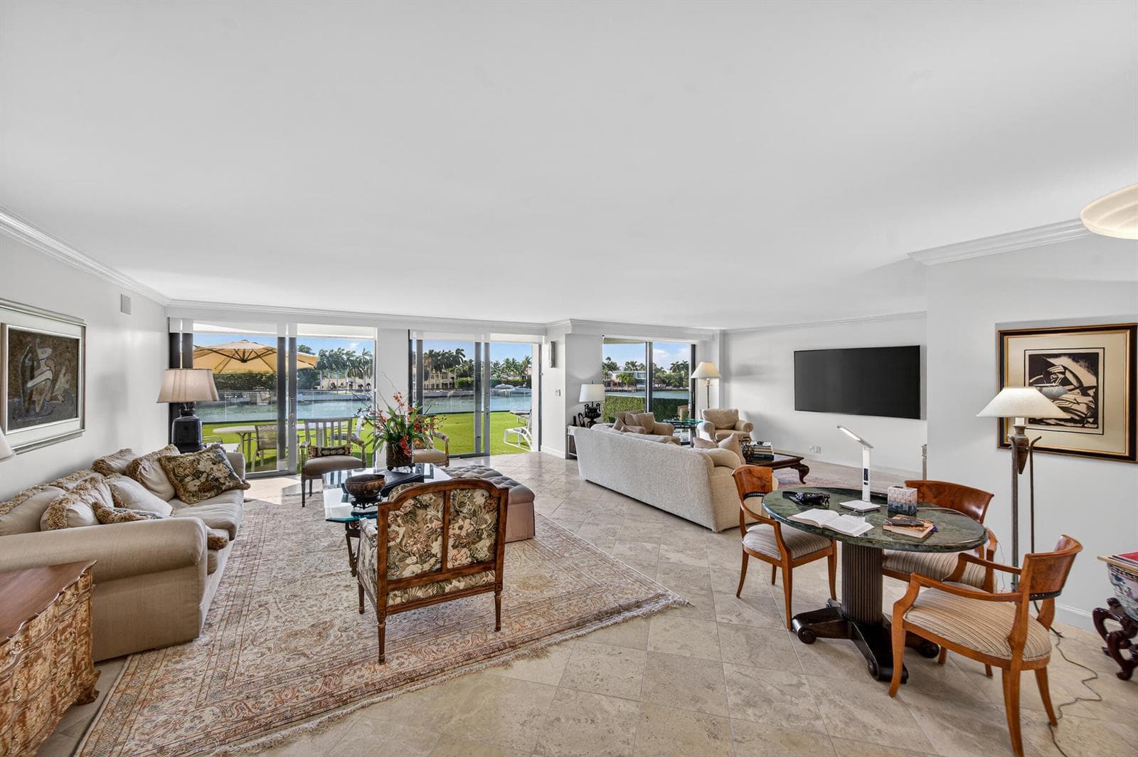 18-5500-Collins-Ave-LPG