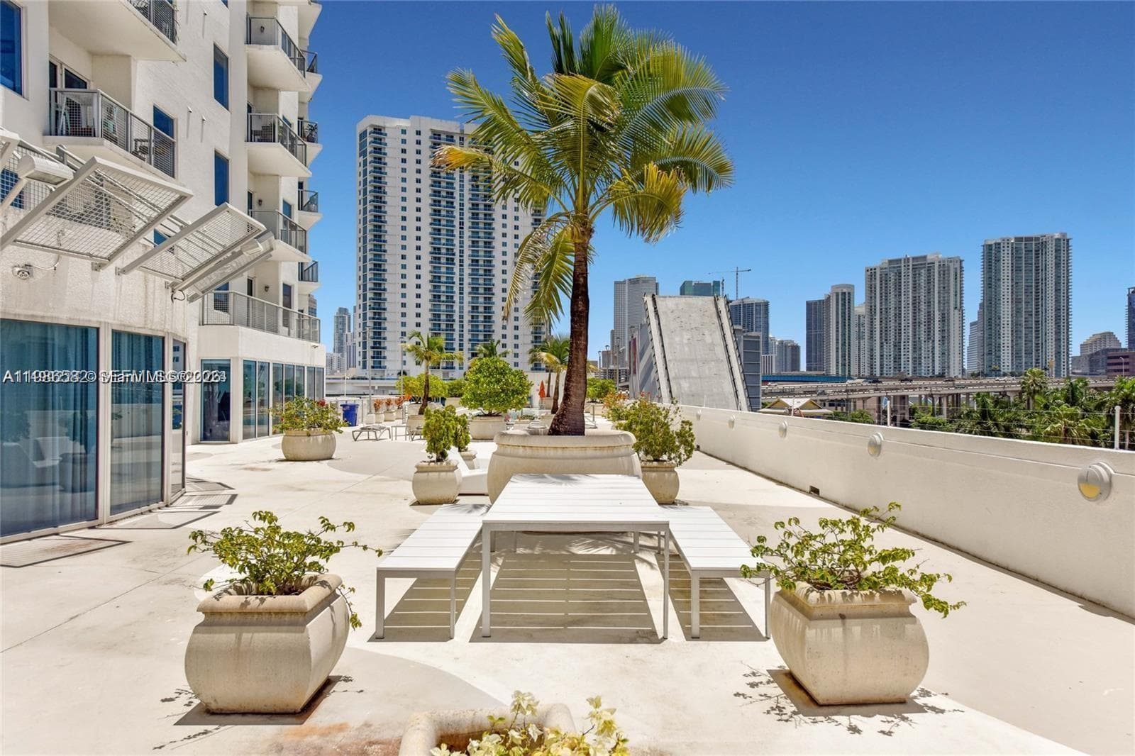 NEO CONDO · #1505 in Miami - Photo 20