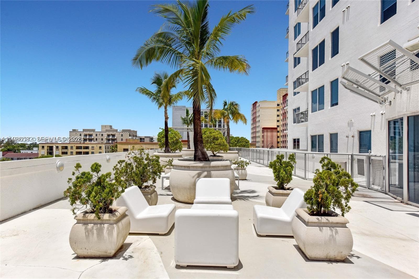 NEO CONDO · #1505 in Miami - Photo 18