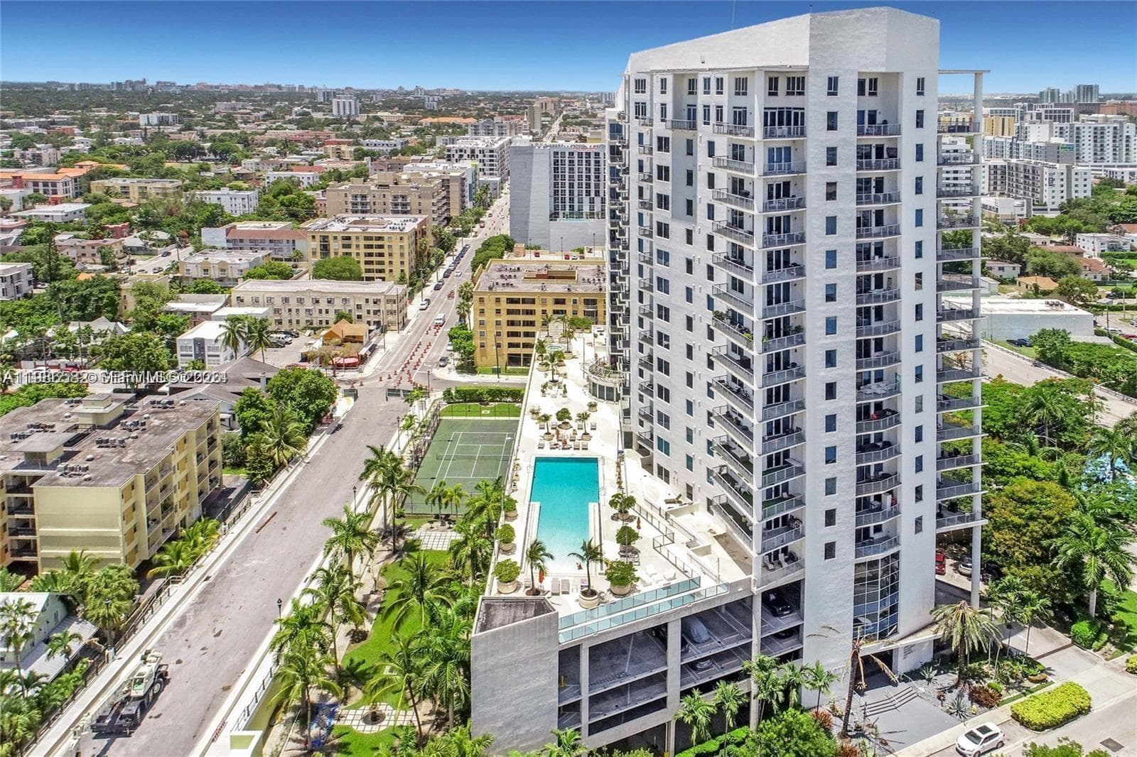 NEO CONDO · #1505 in Miami - Photo 25