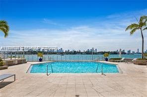 South Bay Club Condo · #523 in Miami Beach - Photo 4