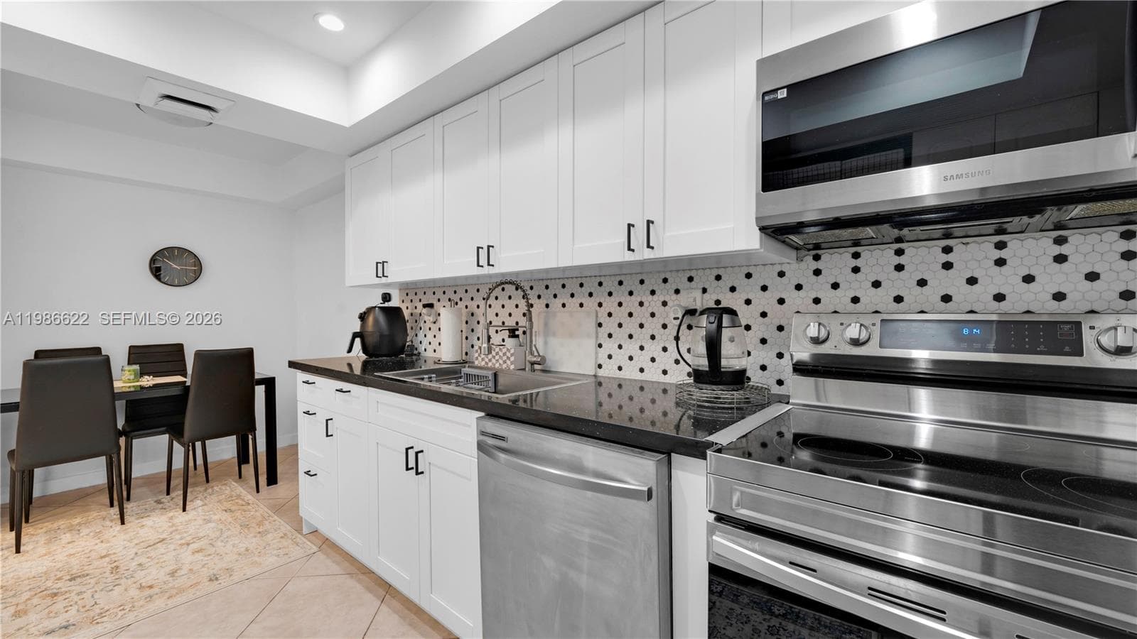DEL PRADO · #202 in Aventura - Photo 17
