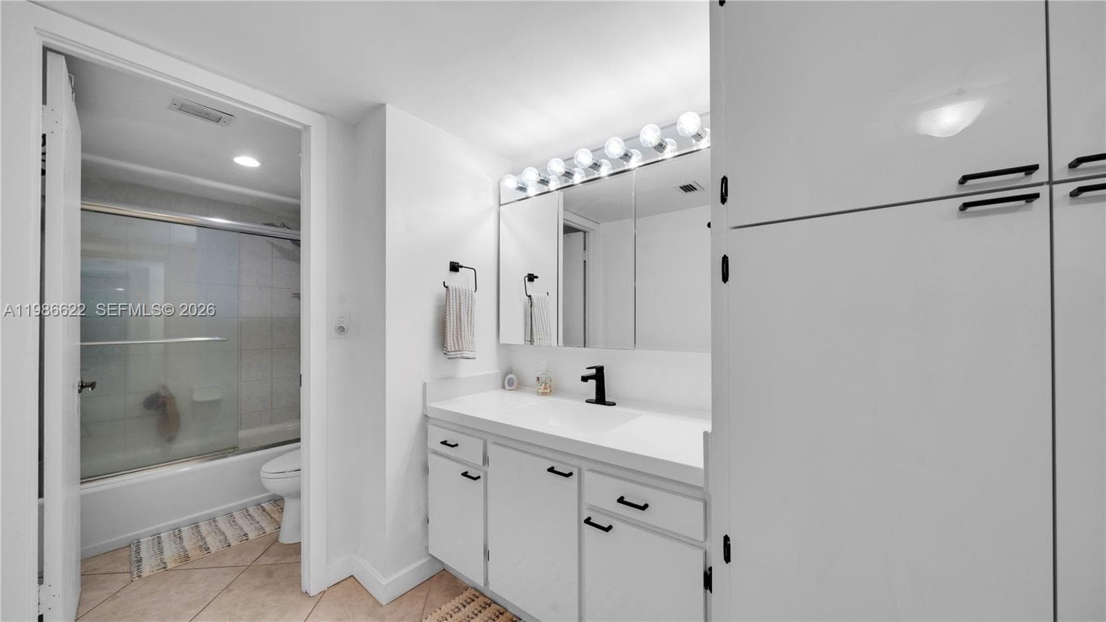 DEL PRADO · #202 in Aventura - Photo 24