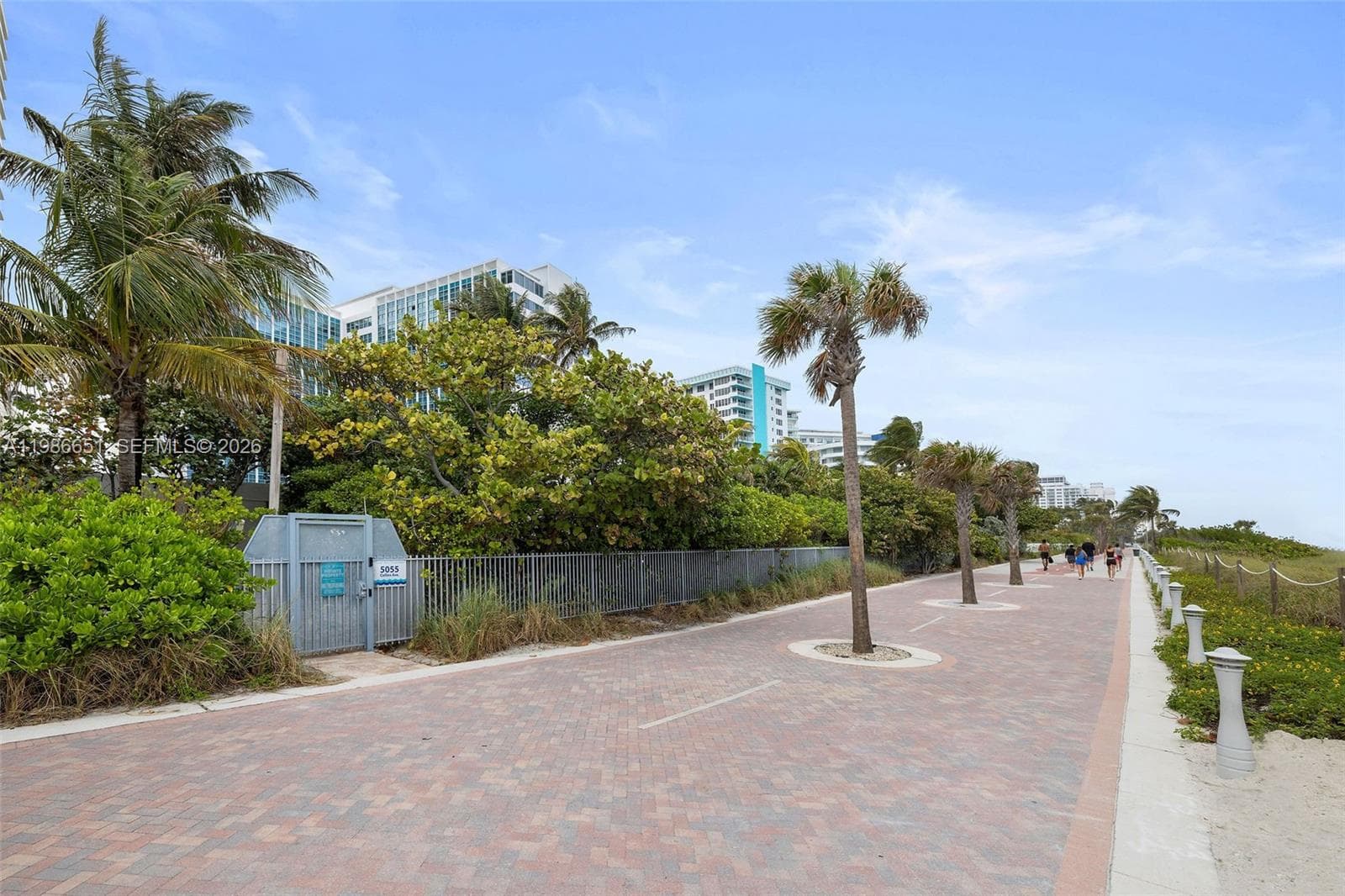 Direct Boardwalk & Beach Access