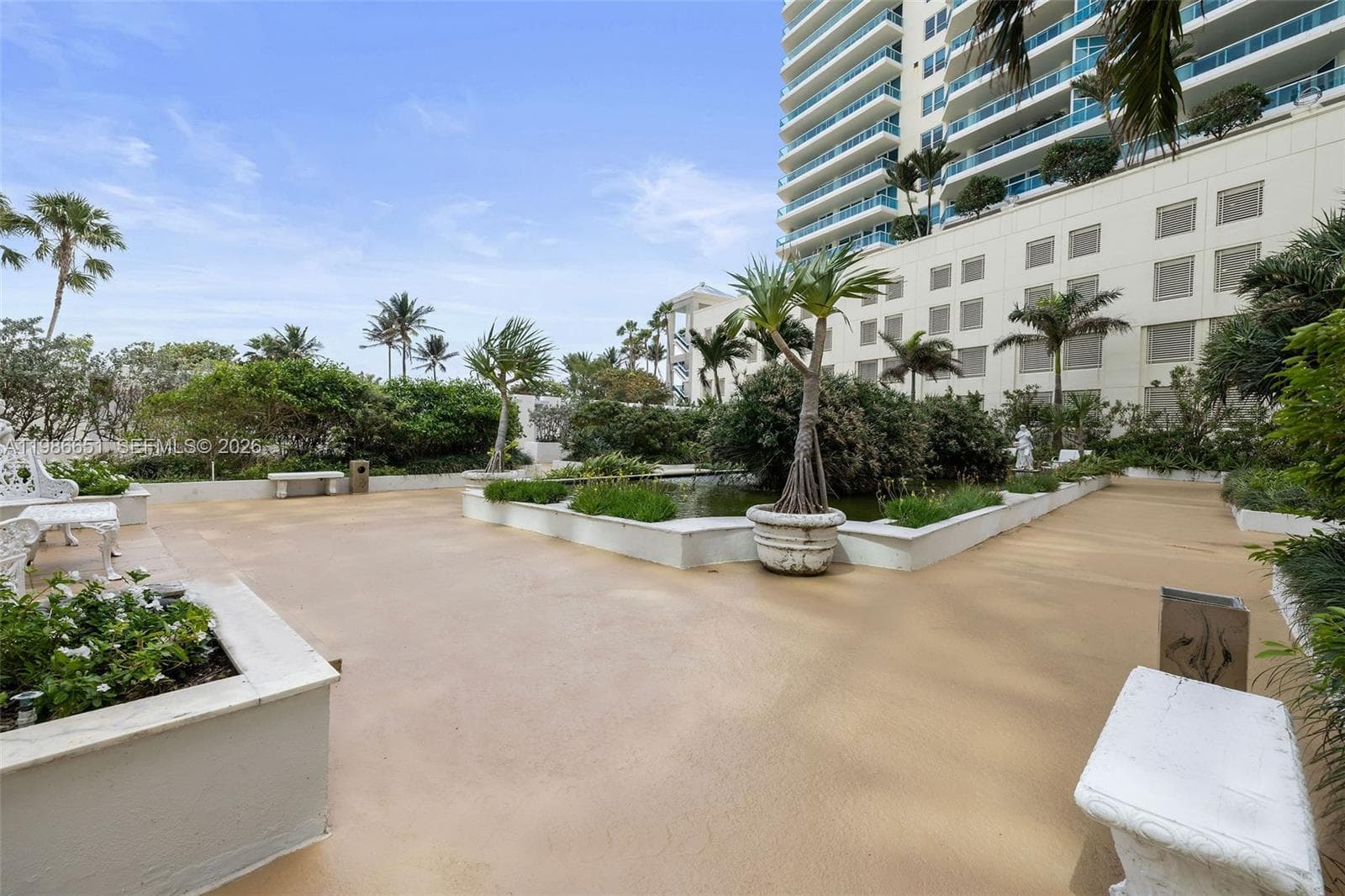 CRYSTAL HOUSE CONDO · #5M in Miami Beach - Photo 33
