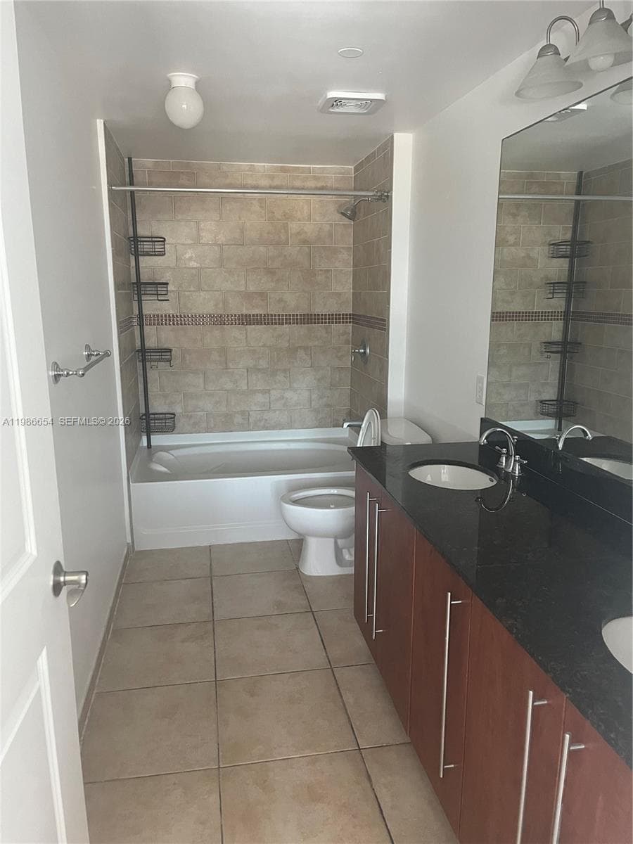 TOSCANO CONDO · #1801S in Miami - Photo 9