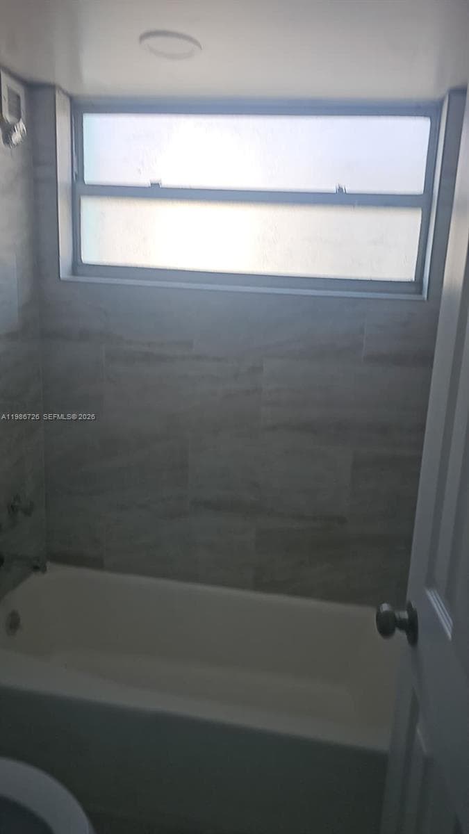 STRATFORD HOUSE CONDO · #914 in North Miami Beach - Photo 13