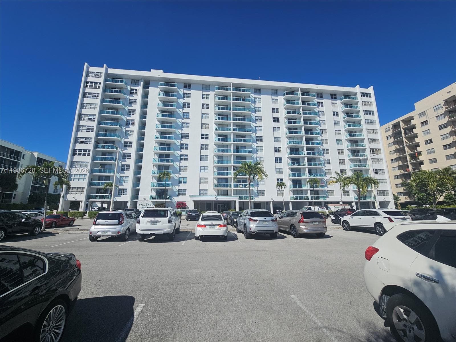 STRATFORD HOUSE CONDO · #914 in North Miami Beach - Photo 4