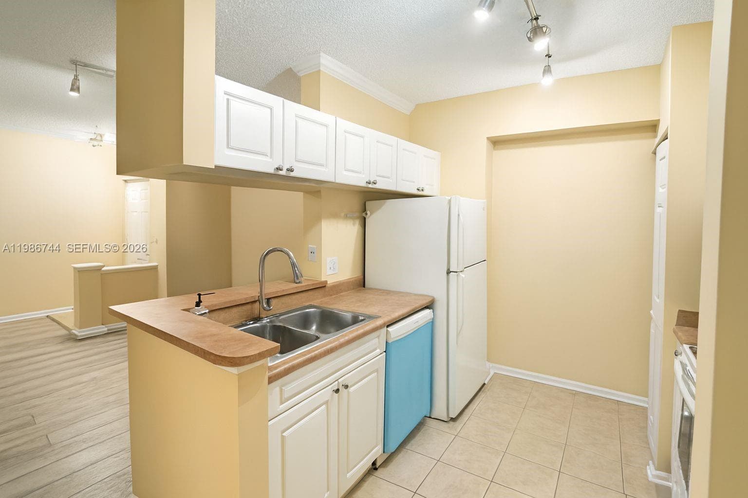 Porto Bellagio · #2122 in Sunny Isles Beach - Photo 6