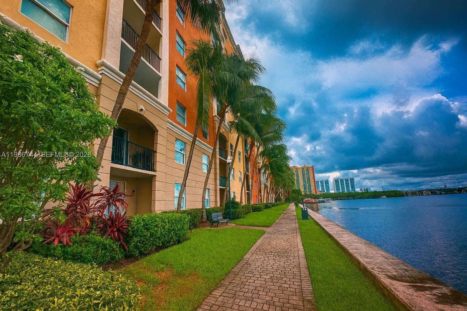 Porto Bellagio · #2122 in Sunny Isles Beach - Photo 1