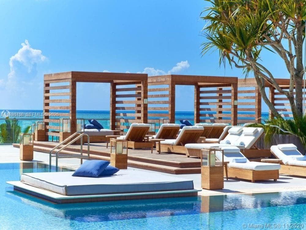 Roney Palace · #624 in Miami Beach - Photo 28