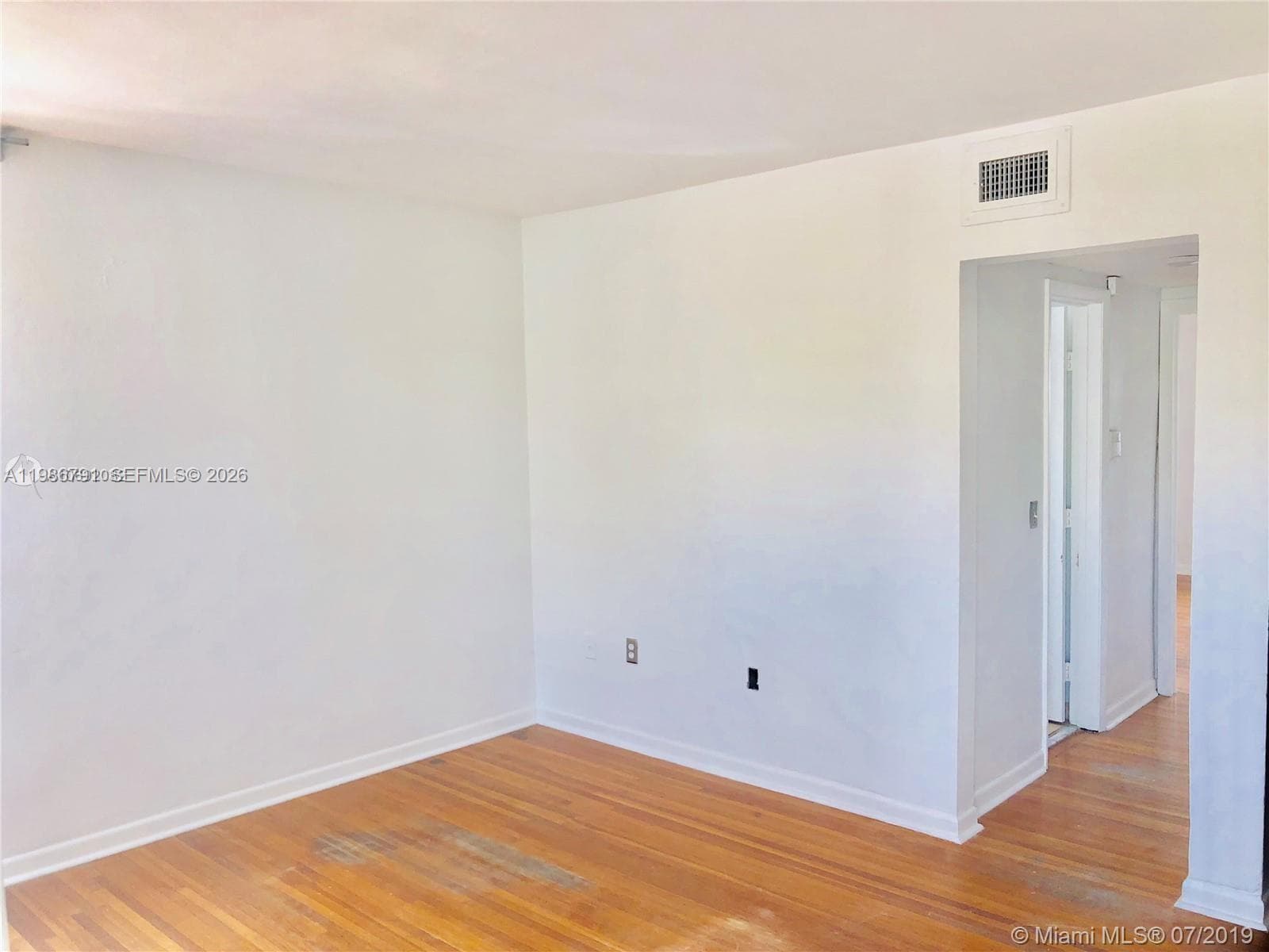 JEFFERSON COURT CONDO · #201 in Miami Beach - Photo 7