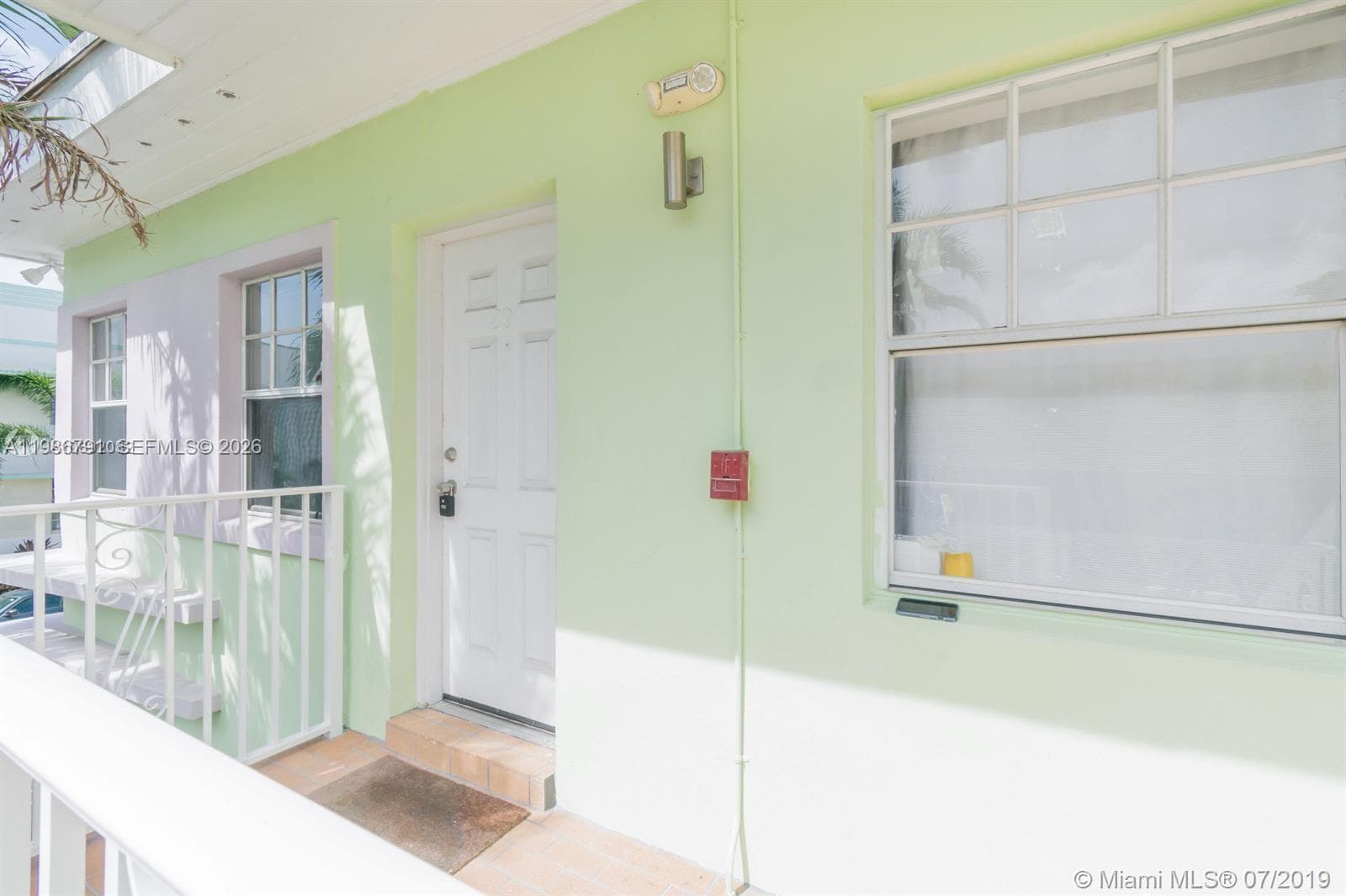 JEFFERSON COURT CONDO · #201 in Miami Beach - Photo 3