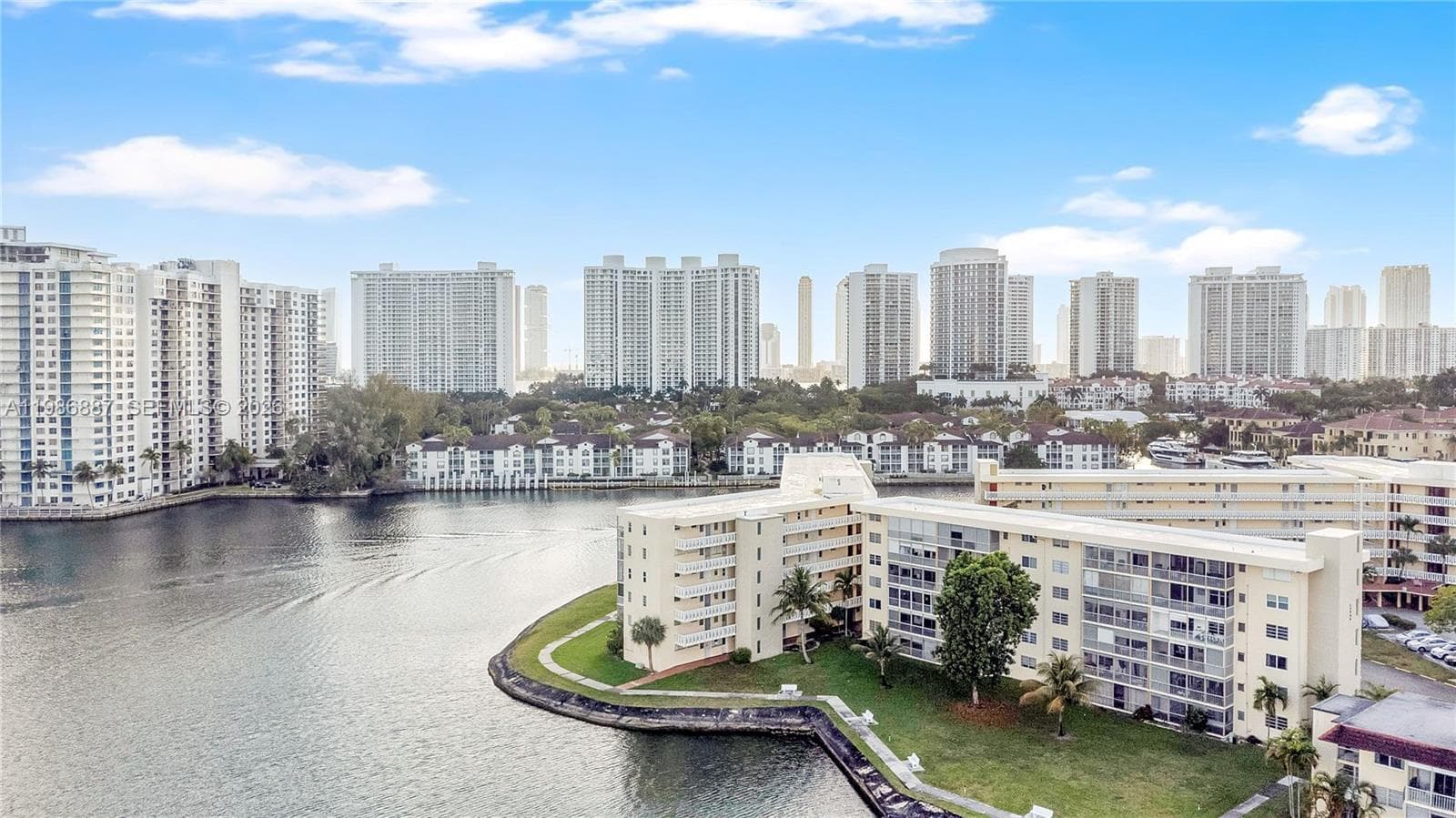 POINT EAST · #C308 in Aventura - Photo 27