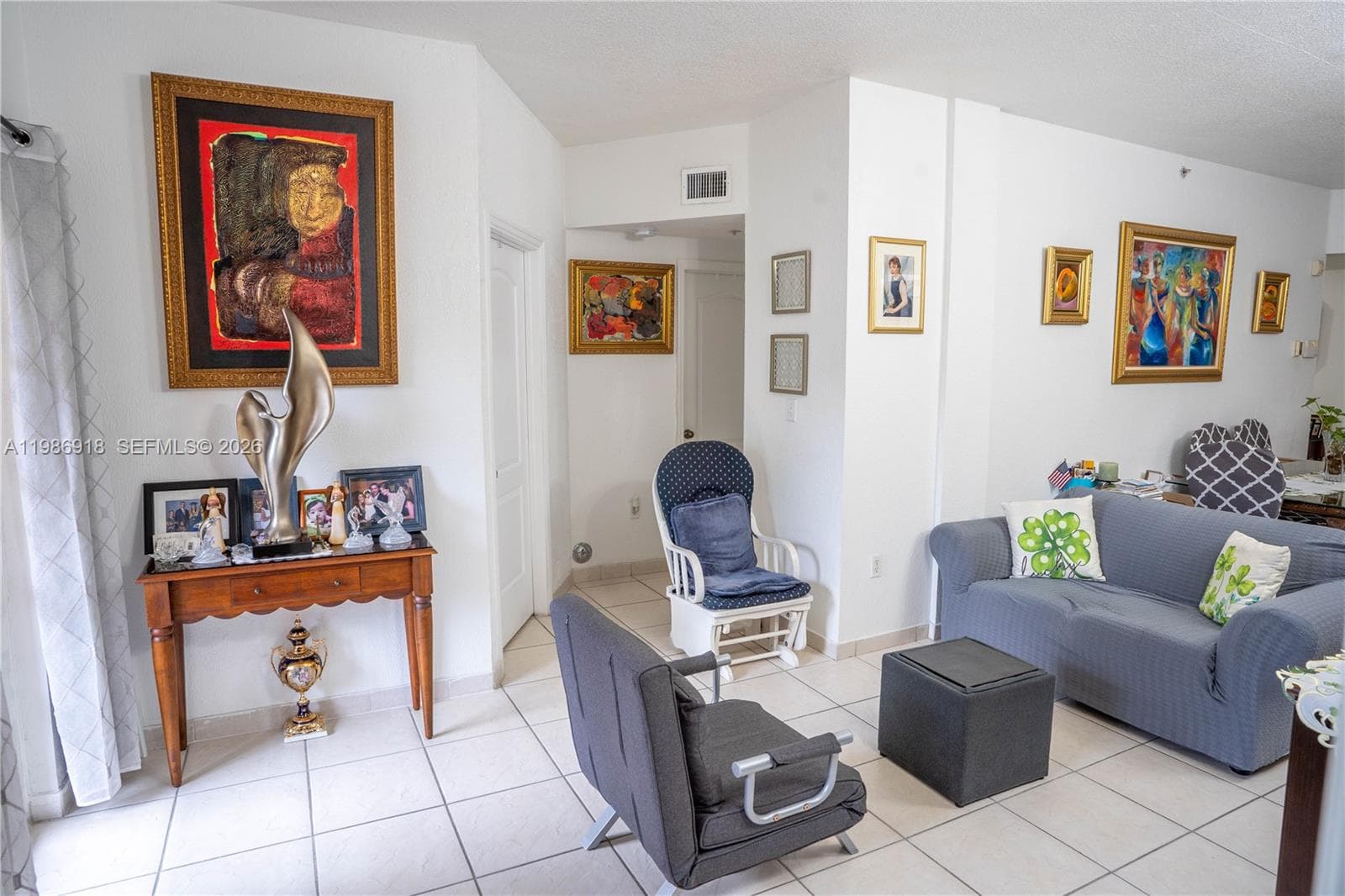POINCIANA LAKES VILLAS · #101 in Hialeah - Photo 23