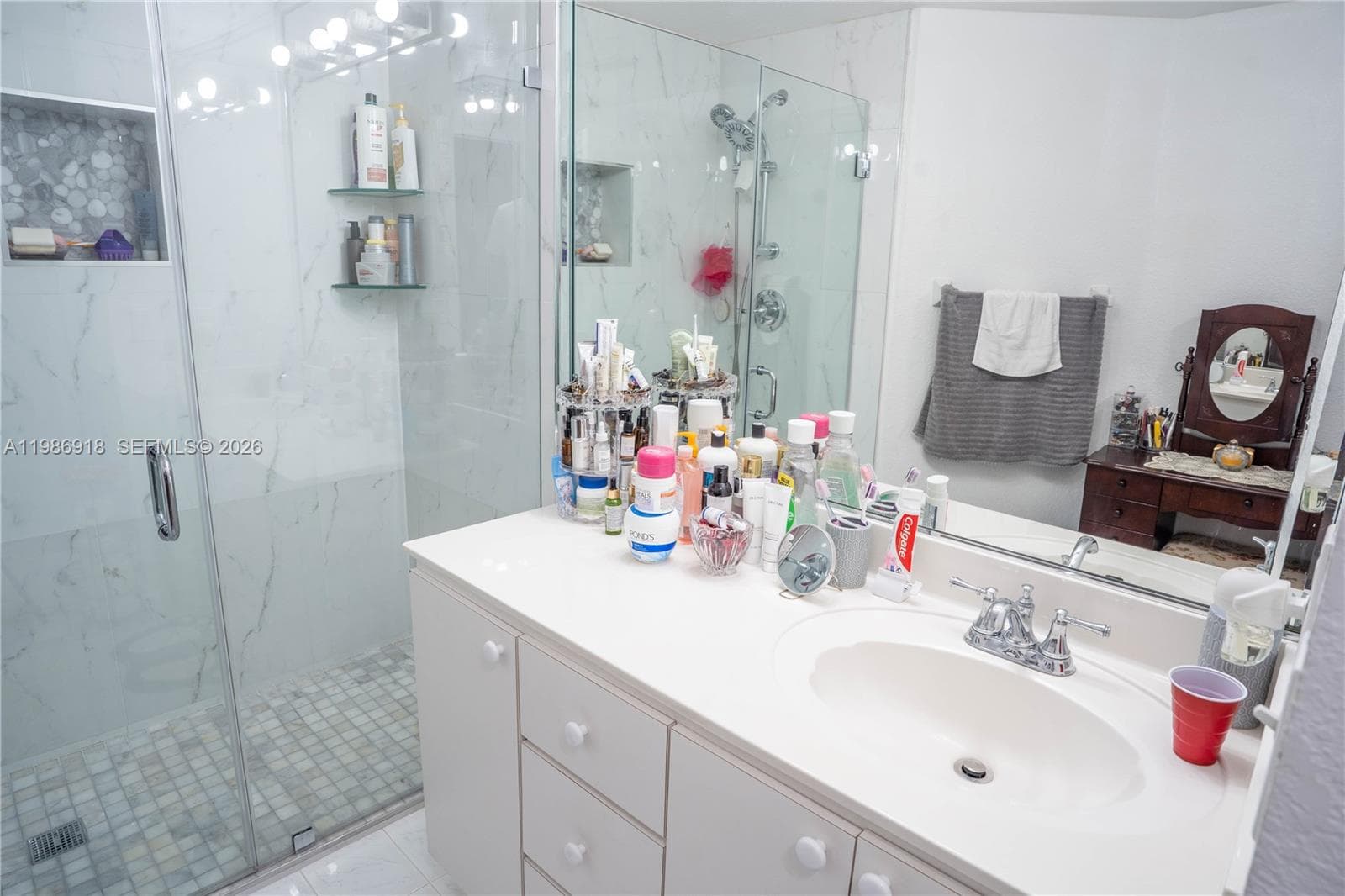 POINCIANA LAKES VILLAS · #101 in Hialeah - Photo 20