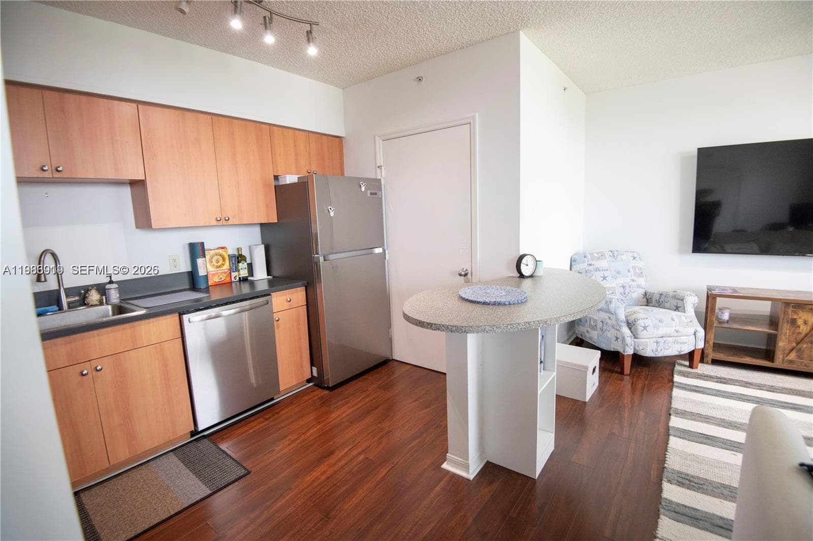 THE WAVERLY AT SOUTH BEAC · #803 in Miami Beach - Photo 27