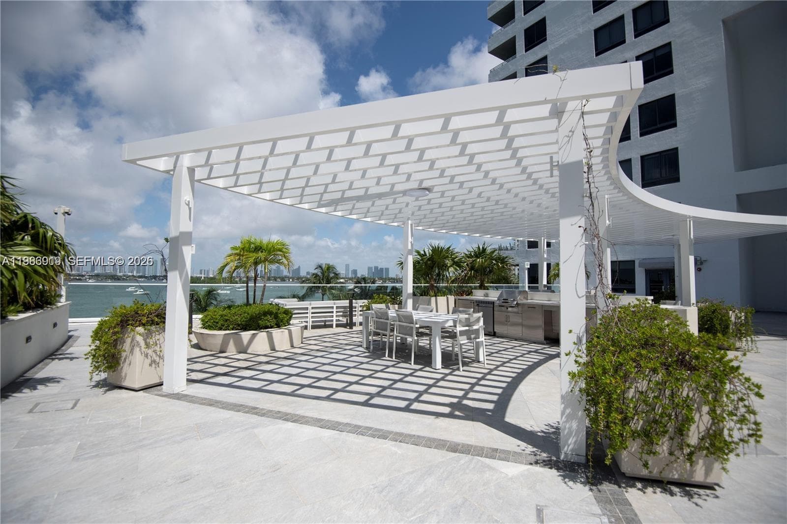 THE WAVERLY AT SOUTH BEAC · #803 in Miami Beach - Photo 16