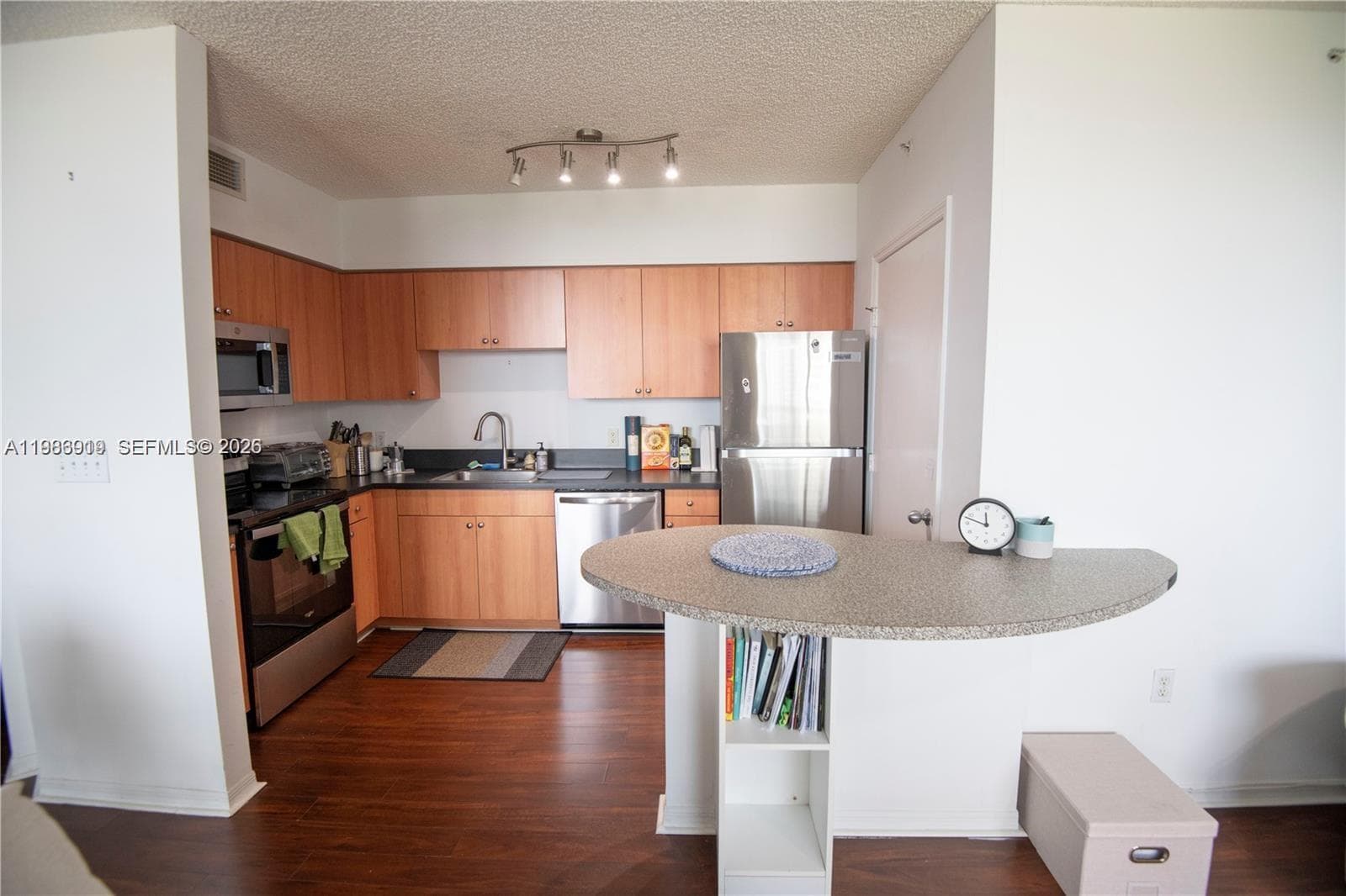 THE WAVERLY AT SOUTH BEAC · #803 in Miami Beach - Photo 26