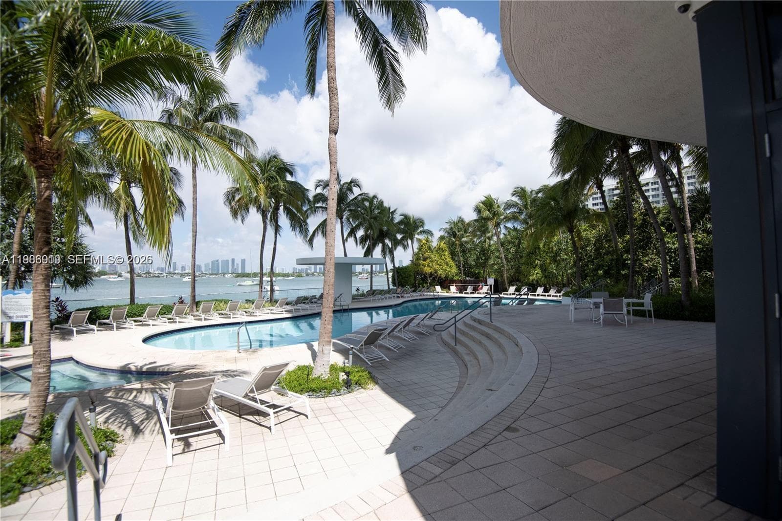THE WAVERLY AT SOUTH BEAC · #803 in Miami Beach - Photo 9