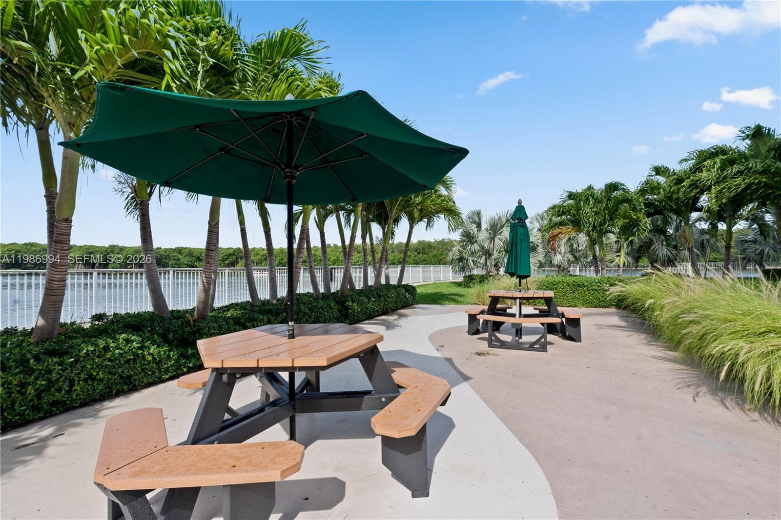 COASTAL TOWERS CONDO · #822-23 in Sunny Isles Beach - Photo 32