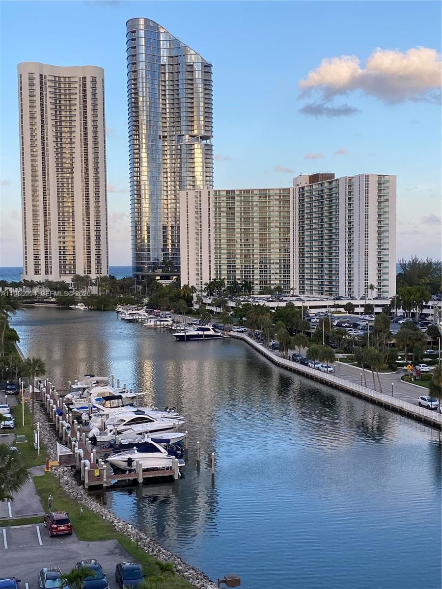 COASTAL TOWERS CONDO · #822-23 in Sunny Isles Beach - Photo 51