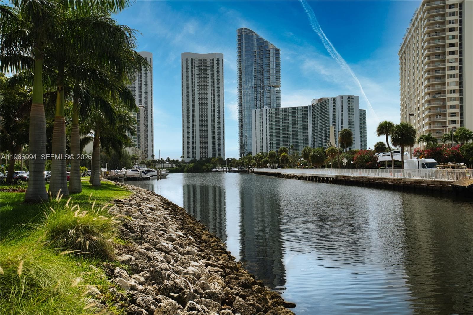 COASTAL TOWERS CONDO · #822-23 in Sunny Isles Beach - Photo 29
