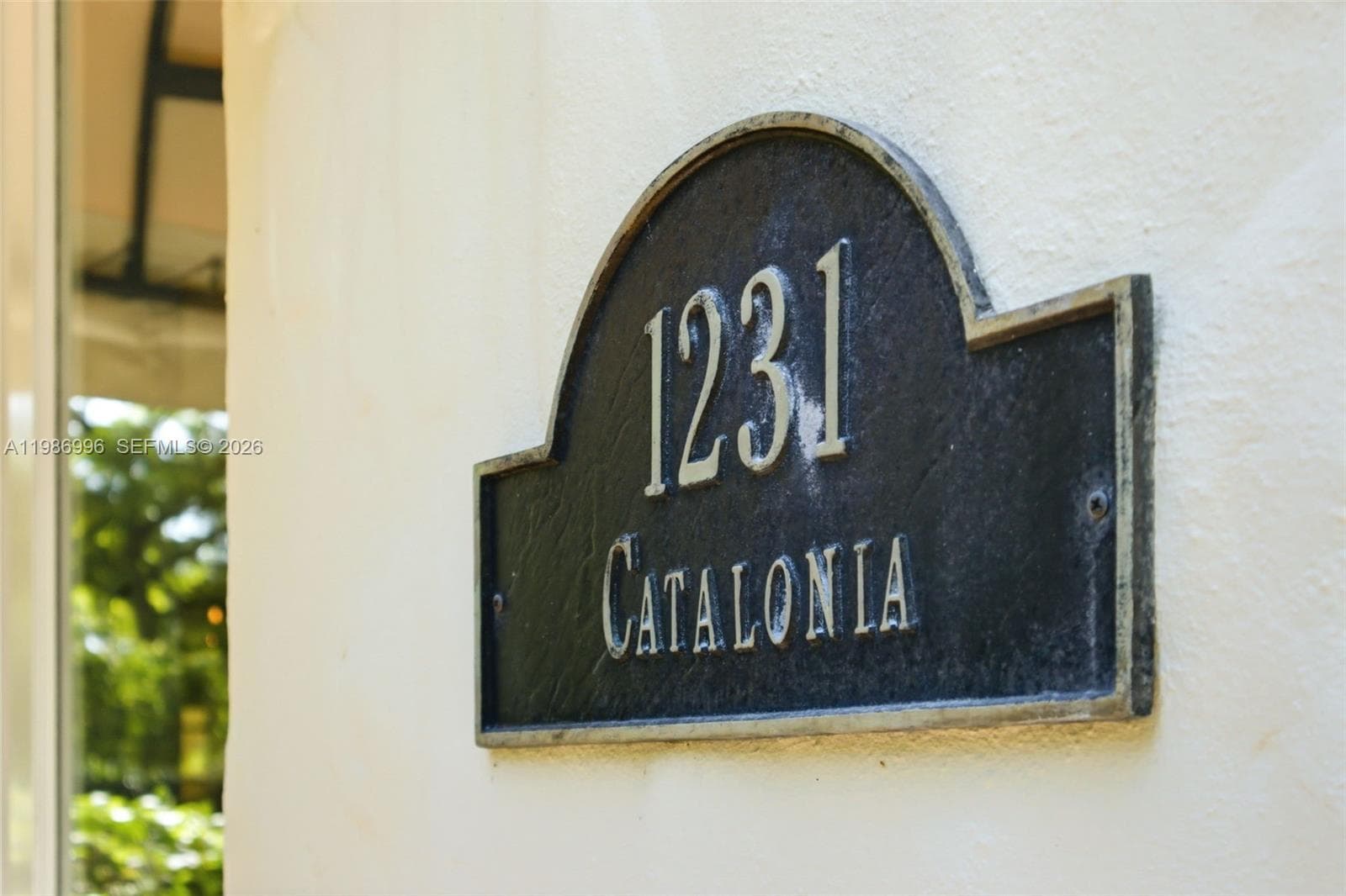 1231 Catalonia Ave photo 4
