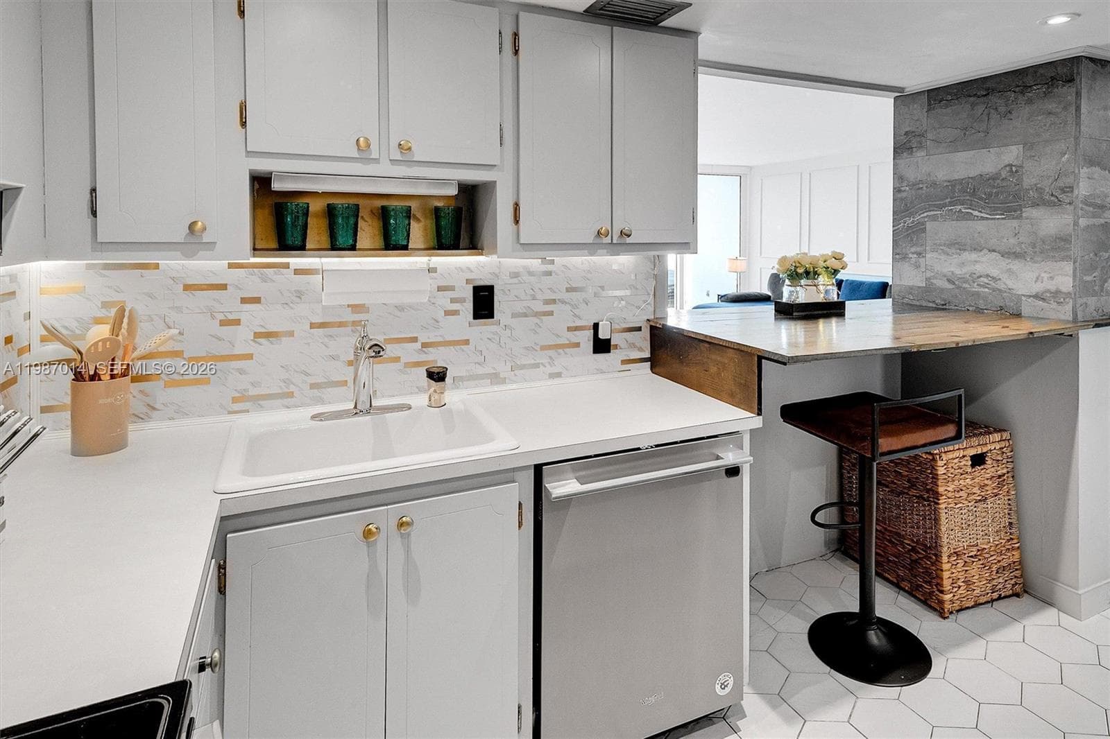 ARLEN HOUSE EAST CONDO · #617 in Sunny Isles Beach - Photo 9