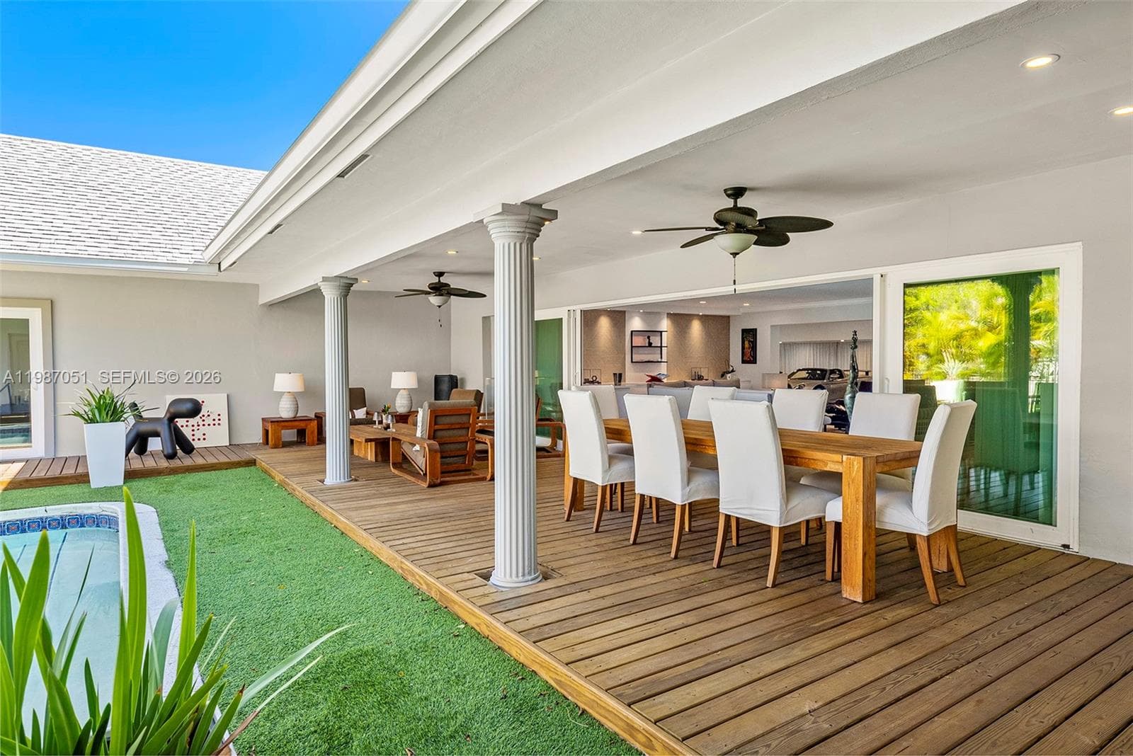 424 Alamanda Dr photo 28