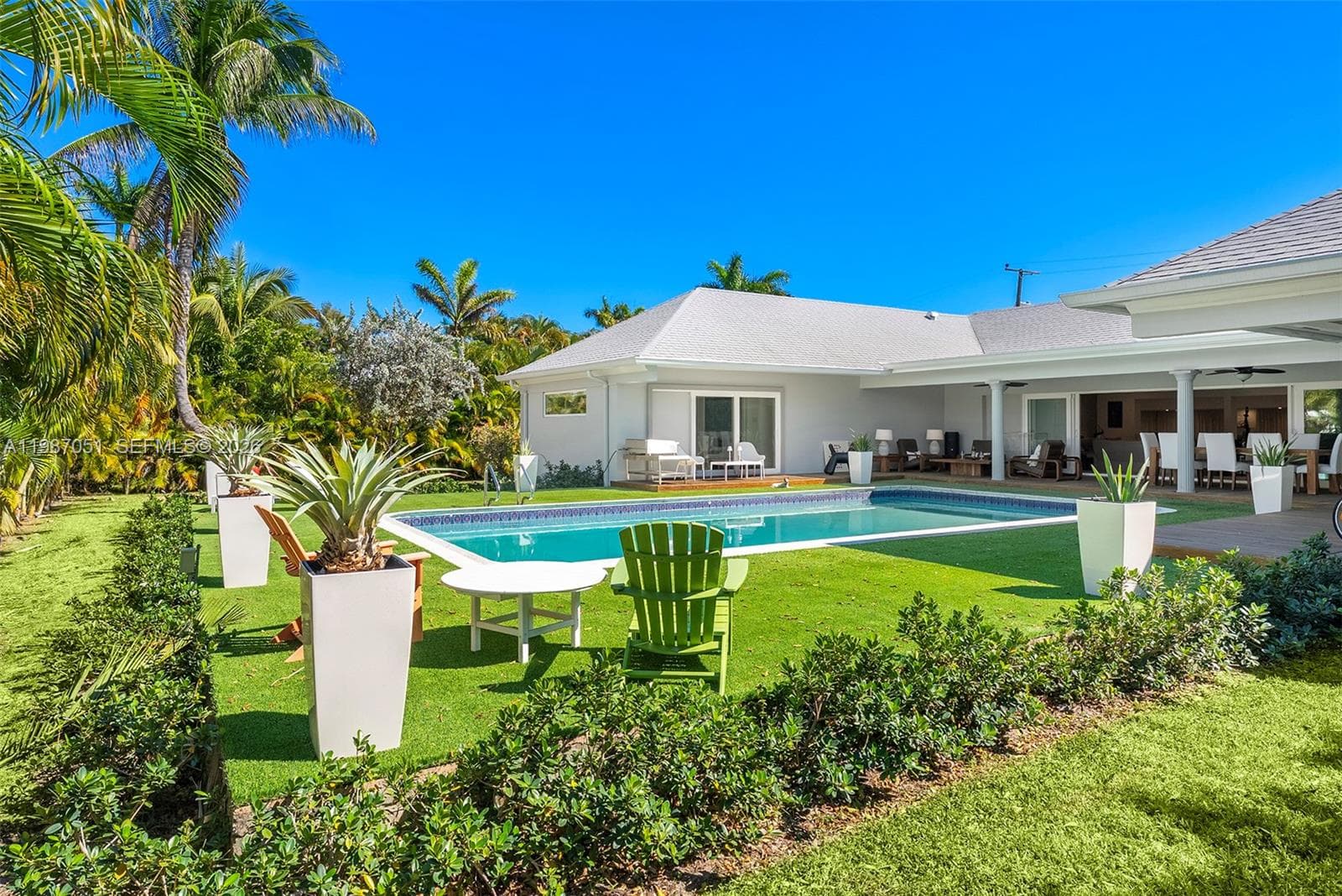424 Alamanda Dr photo 30