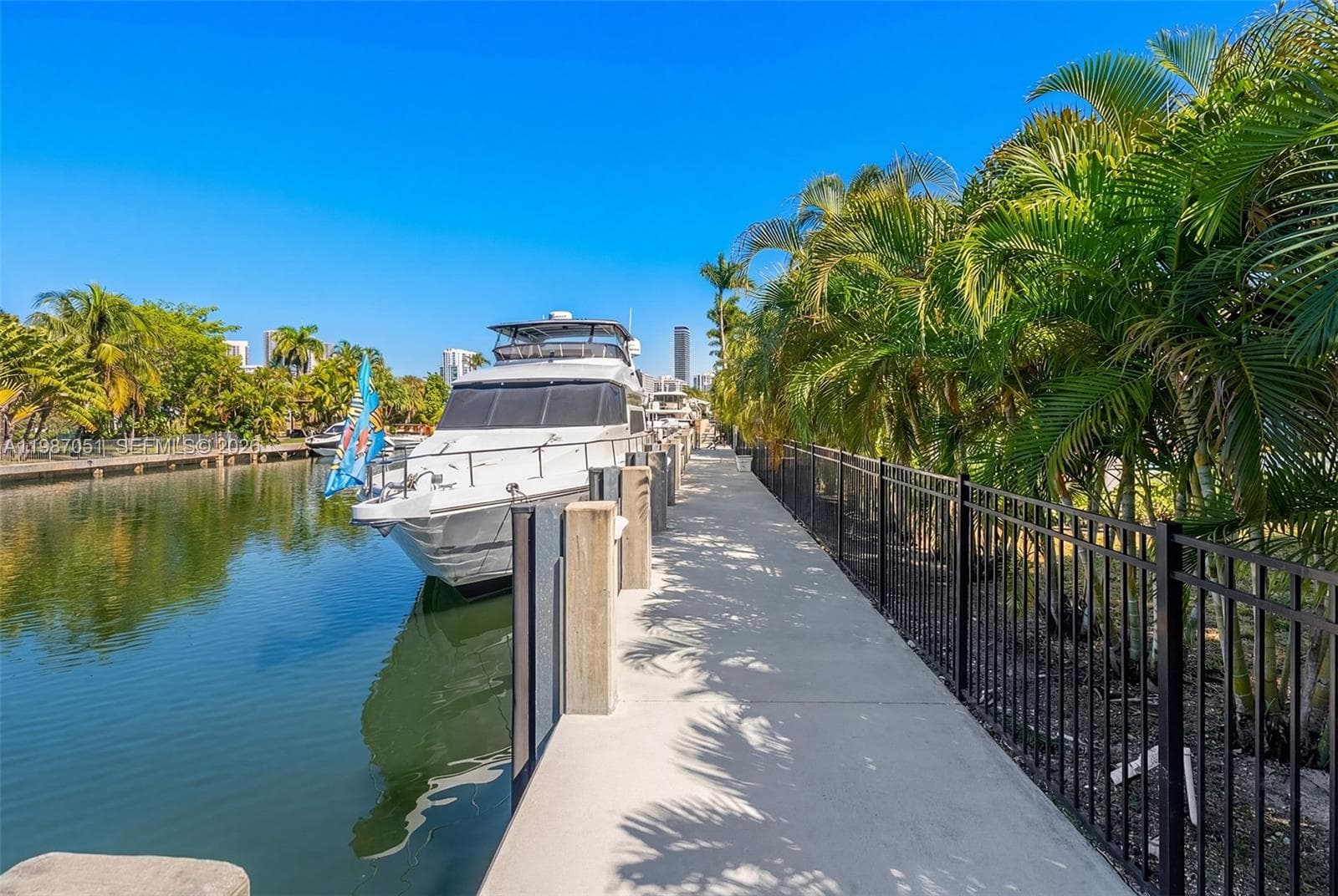 424 Alamanda Dr photo 51