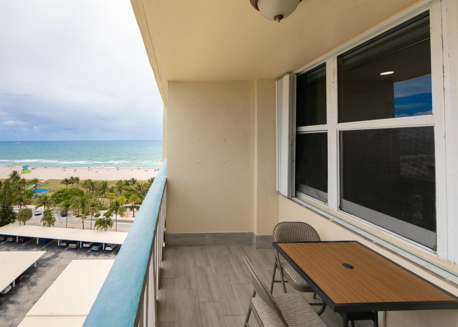 JH 1007 balcony