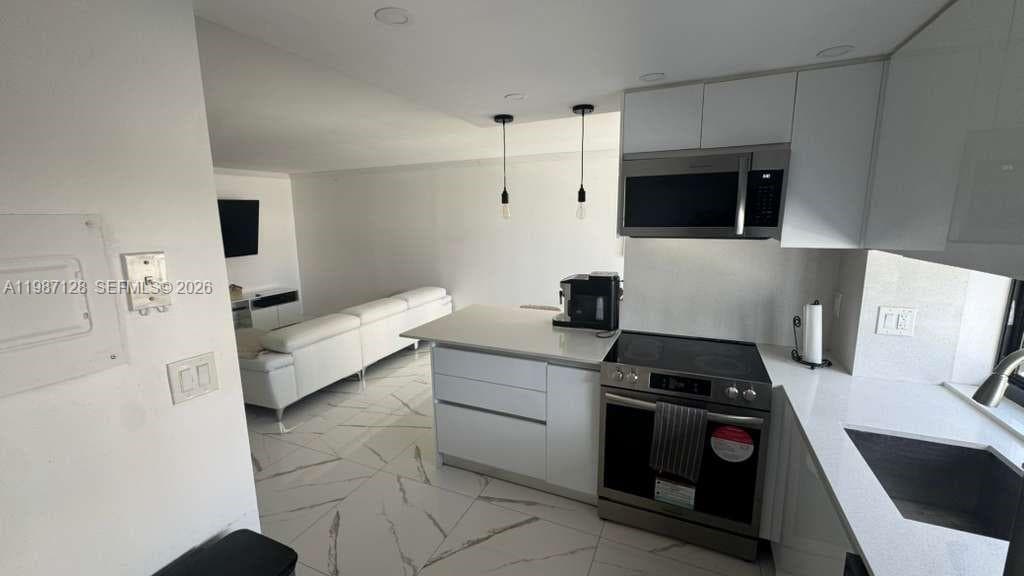 PLAZA OF AMERICAS CONDO P · #710 in Sunny Isles Beach - Photo 7