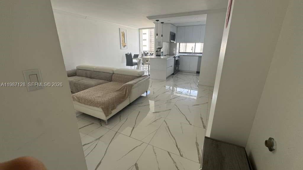 PLAZA OF AMERICAS CONDO P · #710 in Sunny Isles Beach - Photo 11