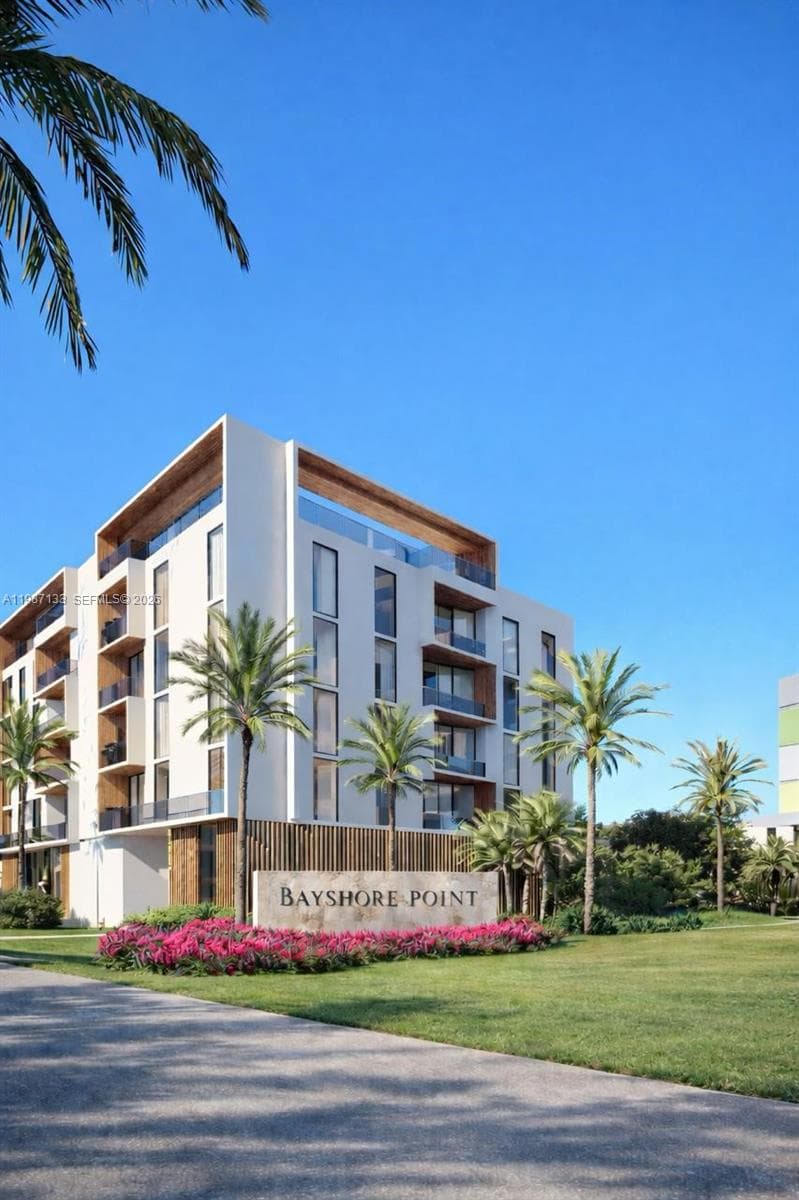 Bayshore Point · #2D in Miami - Photo 1