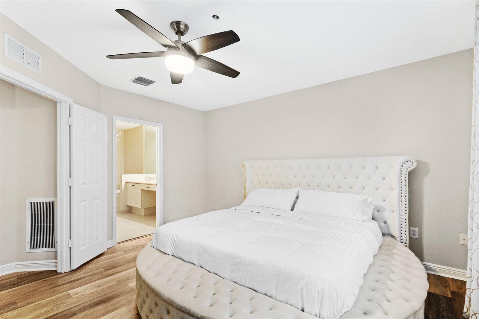 20-web-or-mls-1033-ne-17th-way-200