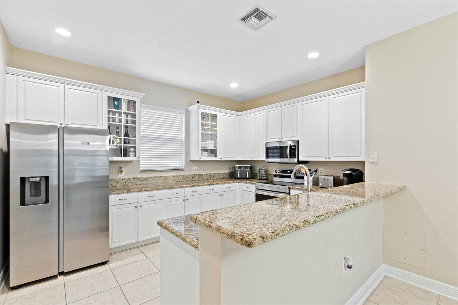 10-web-or-mls-1033-ne-17th-way-20