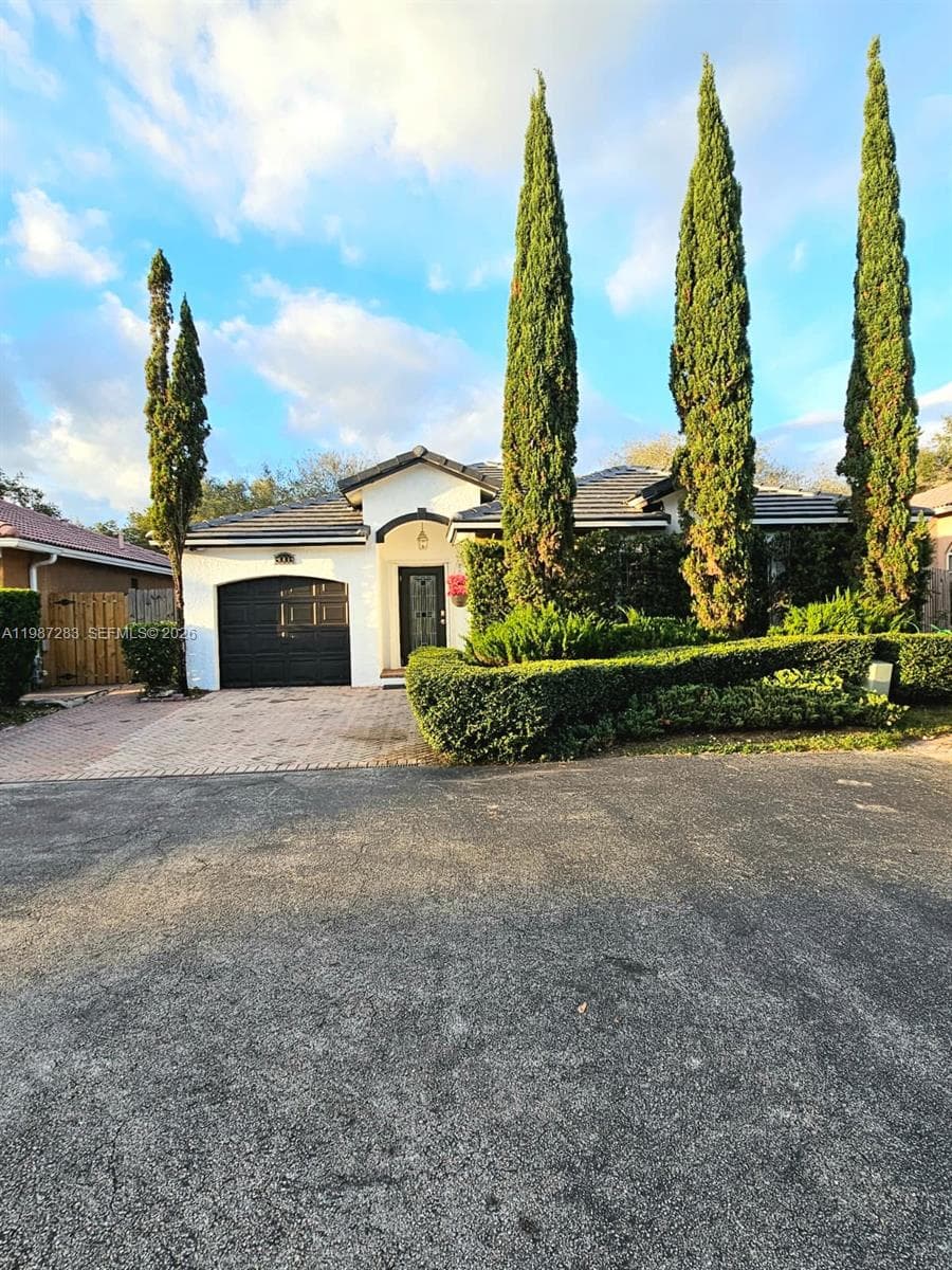 8003 SW 158th Pl photo 2