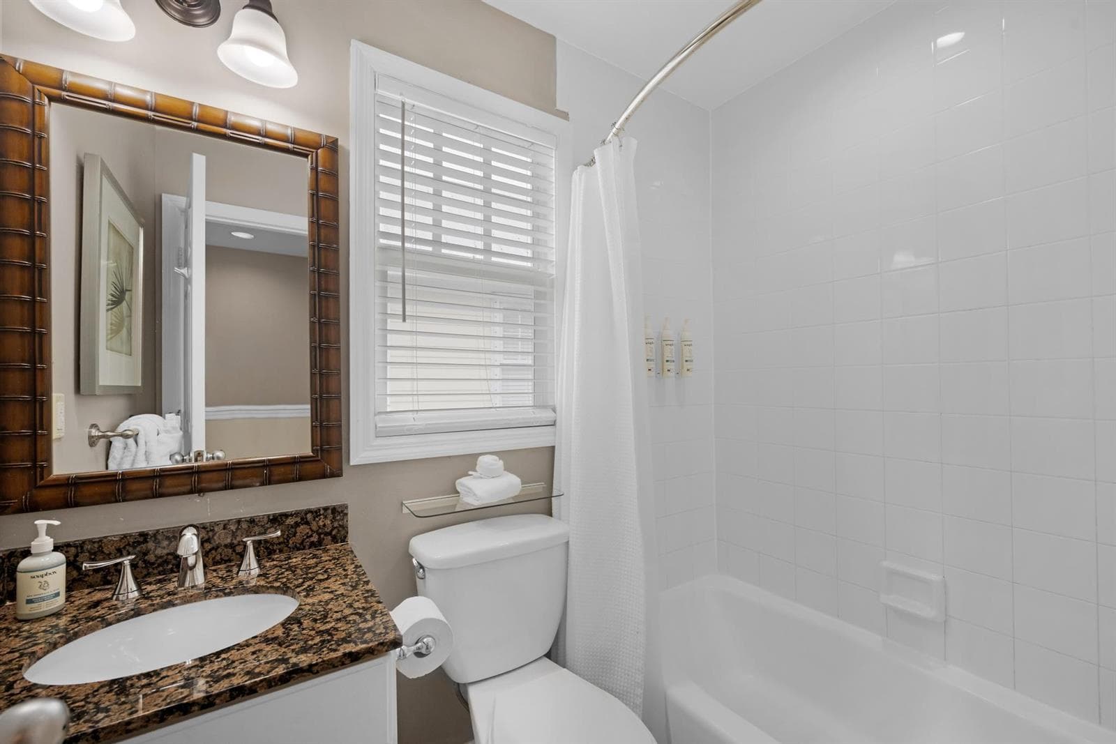 Bathtub/Shower