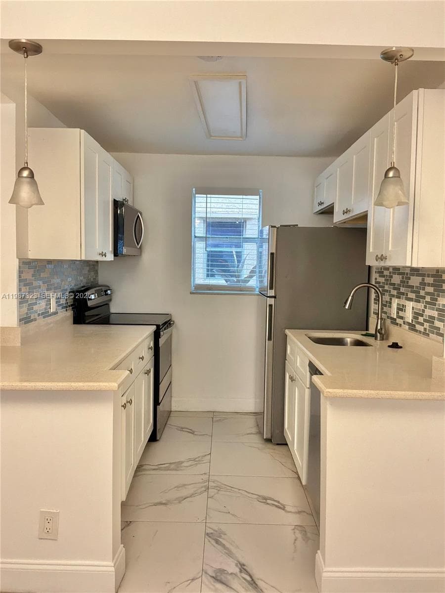 BOCA TOWNE CENTRE CONDO · #1210 in Boca Raton - Photo 6